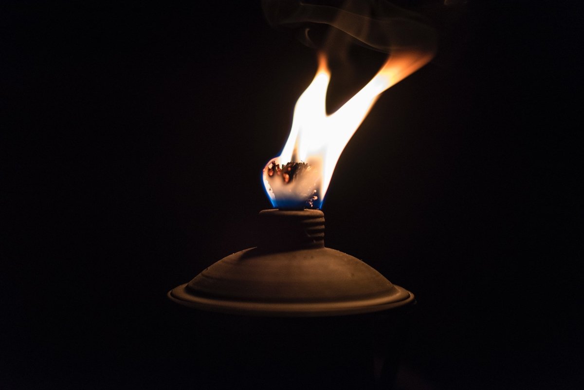 Feurige Gartendeko: So setzt du mit Licht im Garten gemütliche Akzente - Feuertonnen Bertling®