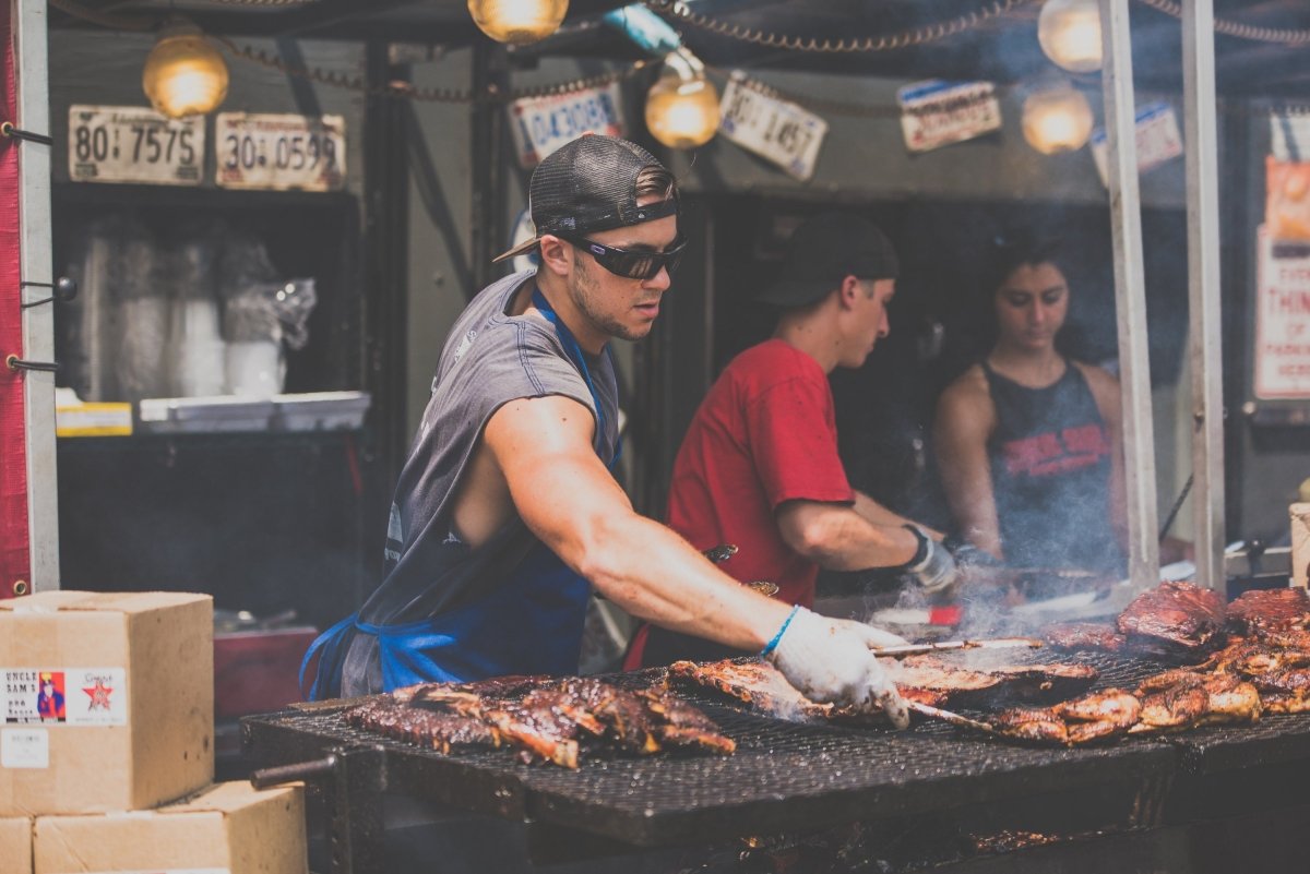 Grilltipps: So trumpfst du mit deinem Können auf - Feuertonnen Bertling®